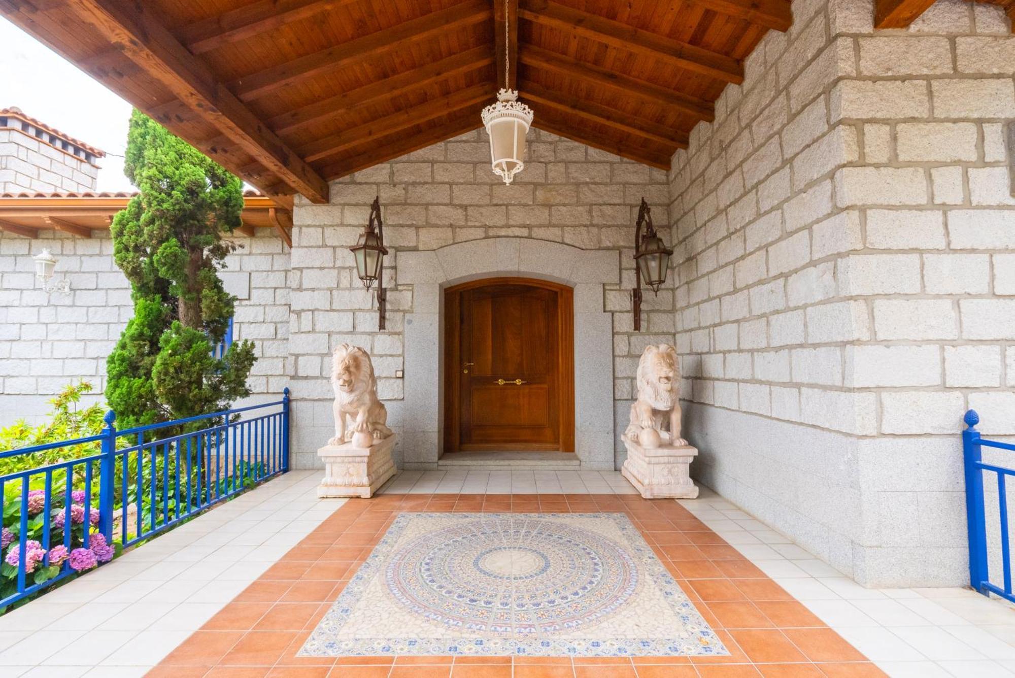 Villa Mansion Con Jacuzzi A 40 Grados, Gran Piscina Y Padel El Tiemblo Exterior foto